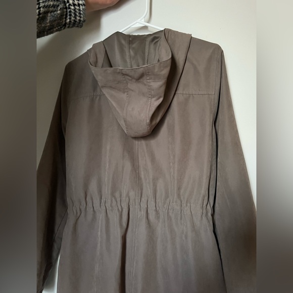 Grey lined Jacket - Picture 9 of 9